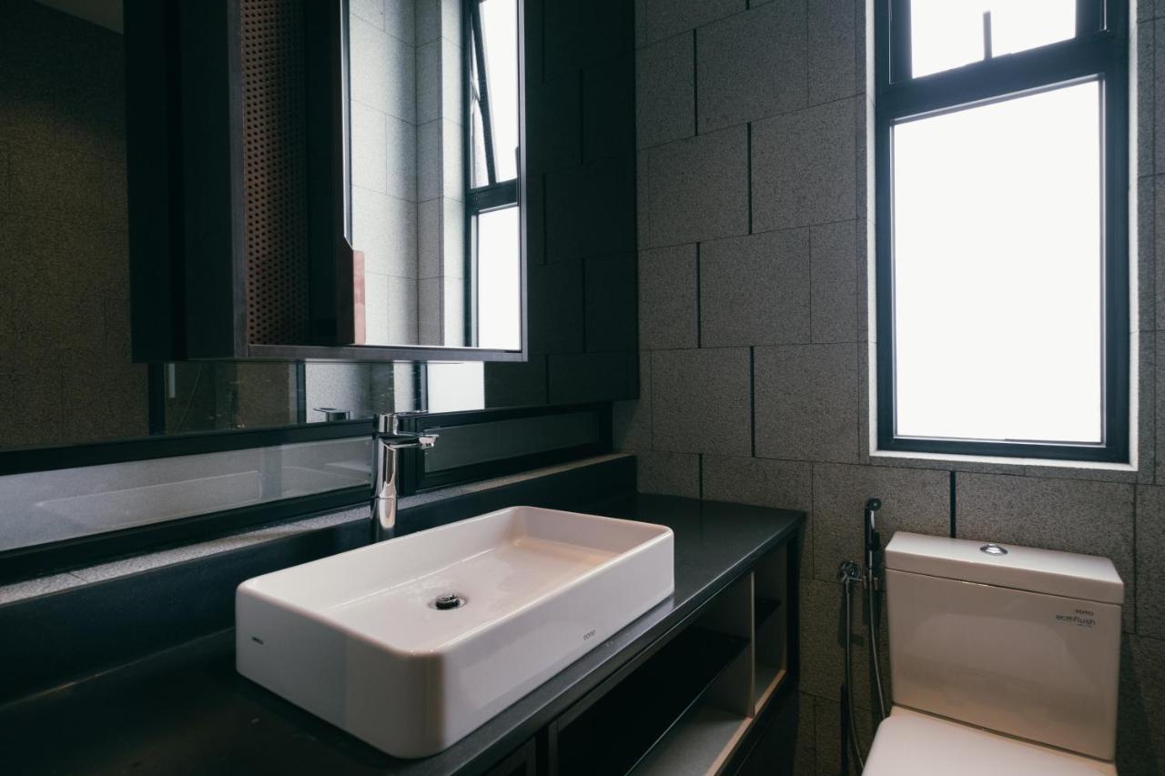 Scarletz Klcc Studio Suites 4 Pax Luxury Modern Style Wifi 100Mbps Куала-Лумпур Экстерьер фото